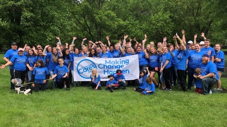 Group photo for Comcast Cares Day Volunteering